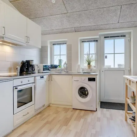 Apartment Sior - 200m From The Sea In Nw Jutland By Interhome *