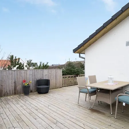Sior - 200m From The Sea By Interhome *