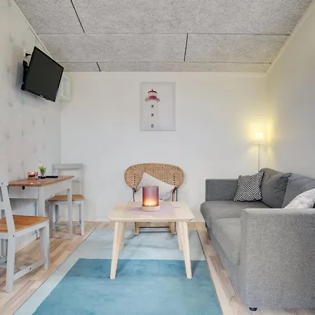 Sior - 200m From The Sea By Interhome